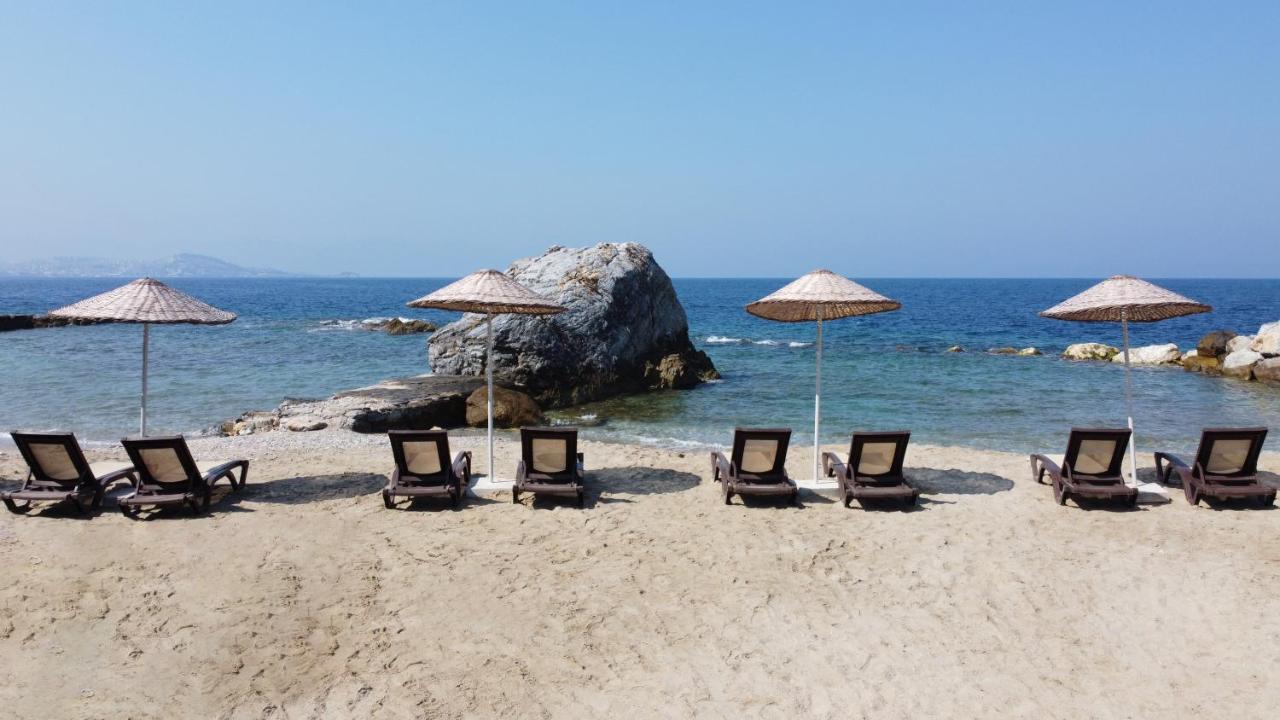Pine Bay Holiday Resort Kuşadası Ngoại thất bức ảnh Beach in Sithonia