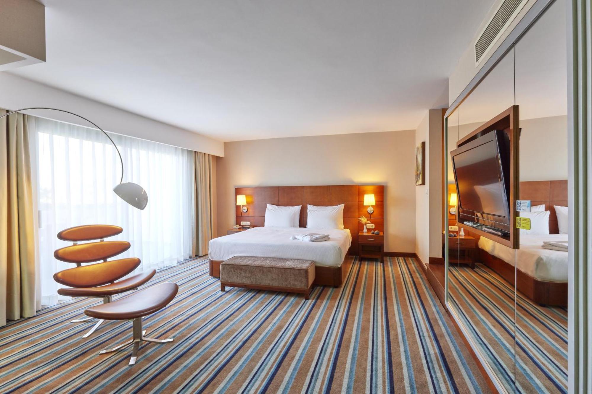 Pine Bay Holiday Resort Kuşadası Phòng bức ảnh Suite
